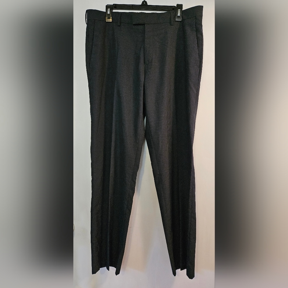 Kenneth Cole Reaction gray dress pants size 36 x 32